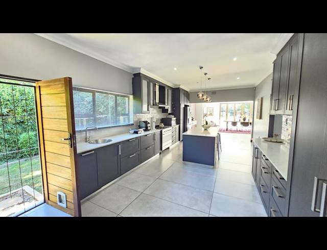 4 BEDROOM HOUSE FOR SALE IN HENLEY-ON-KLIP